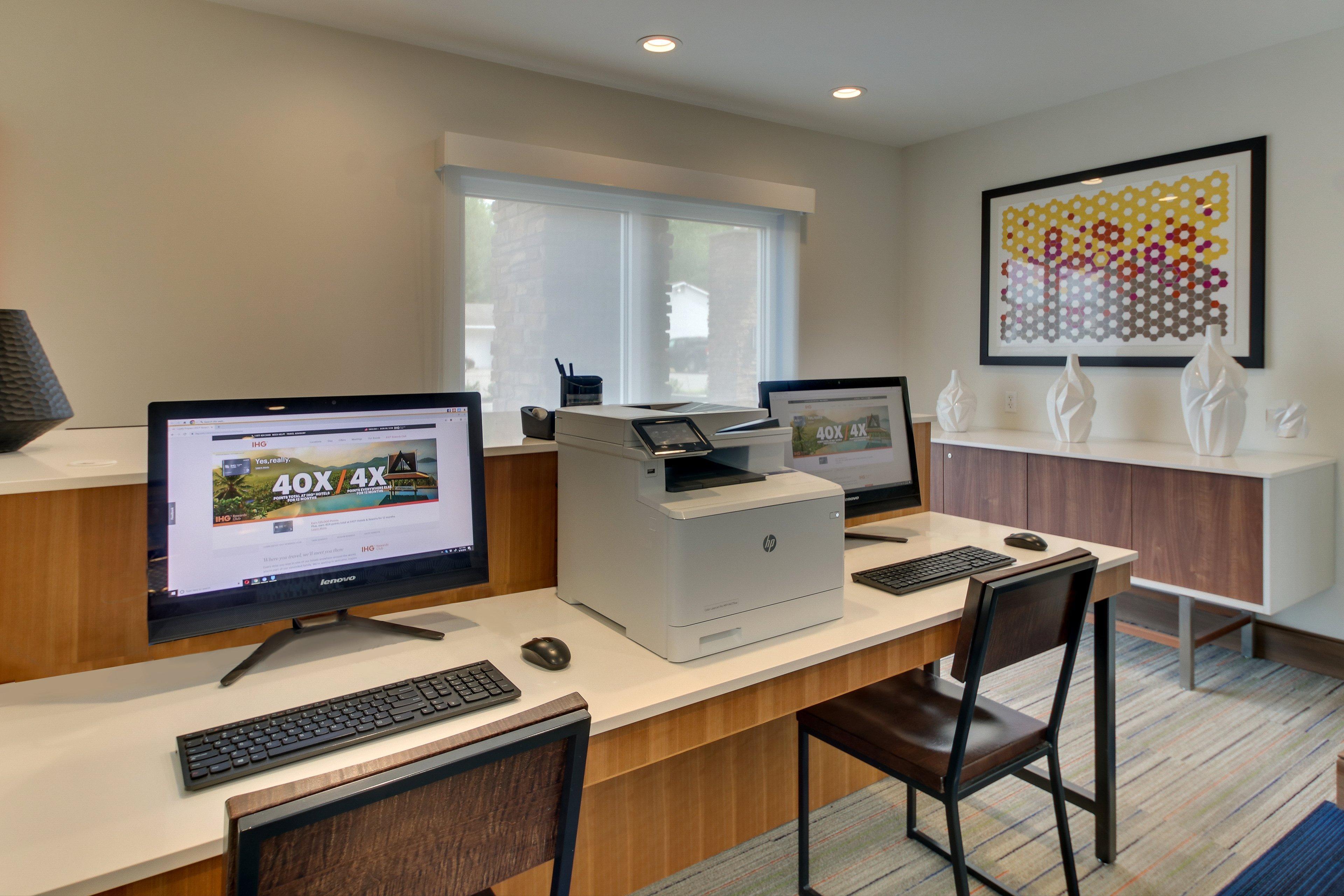 Holiday Inn Express & Suites Ithaca By Ihg Eksteriør billede