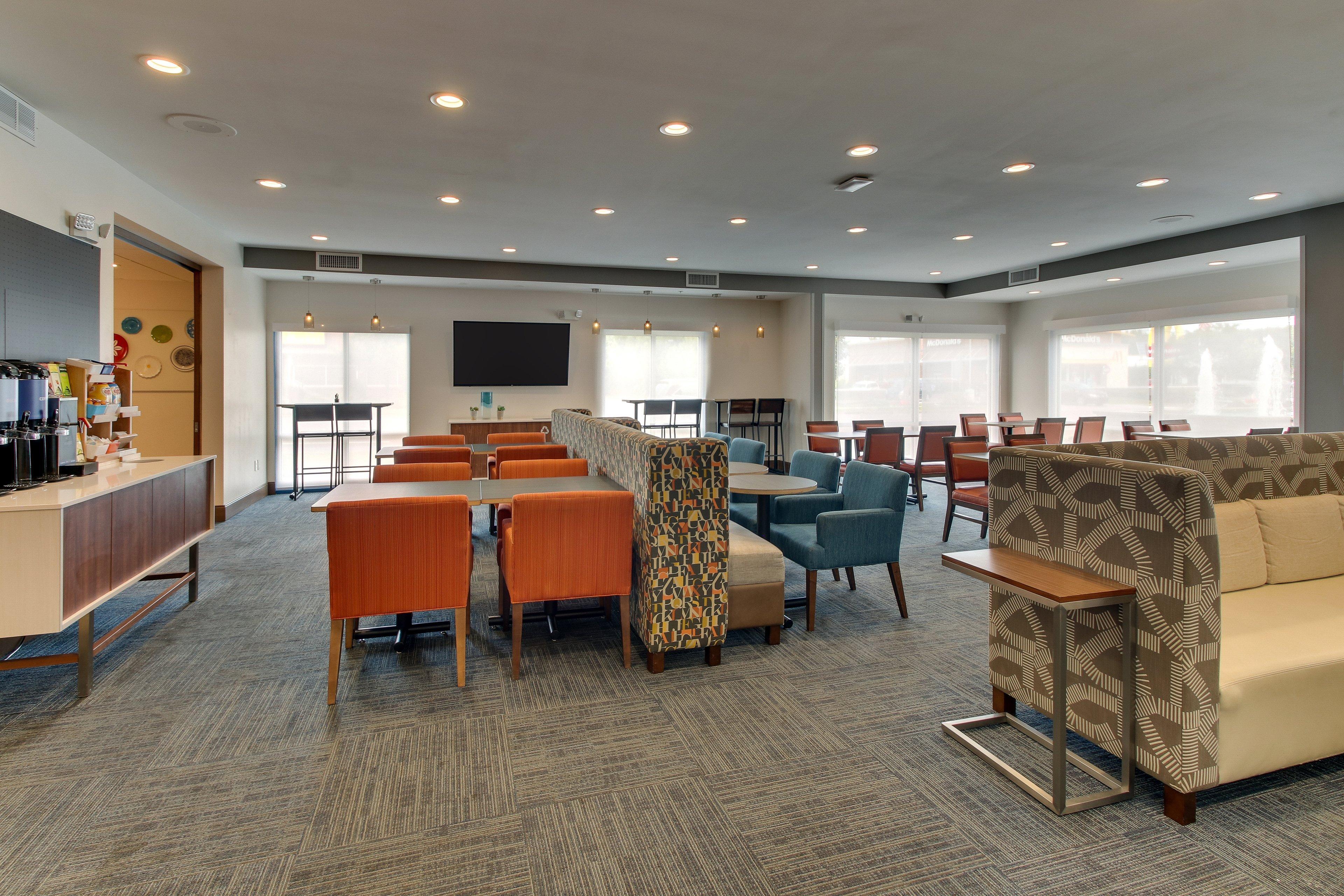 Holiday Inn Express & Suites Ithaca By Ihg Eksteriør billede