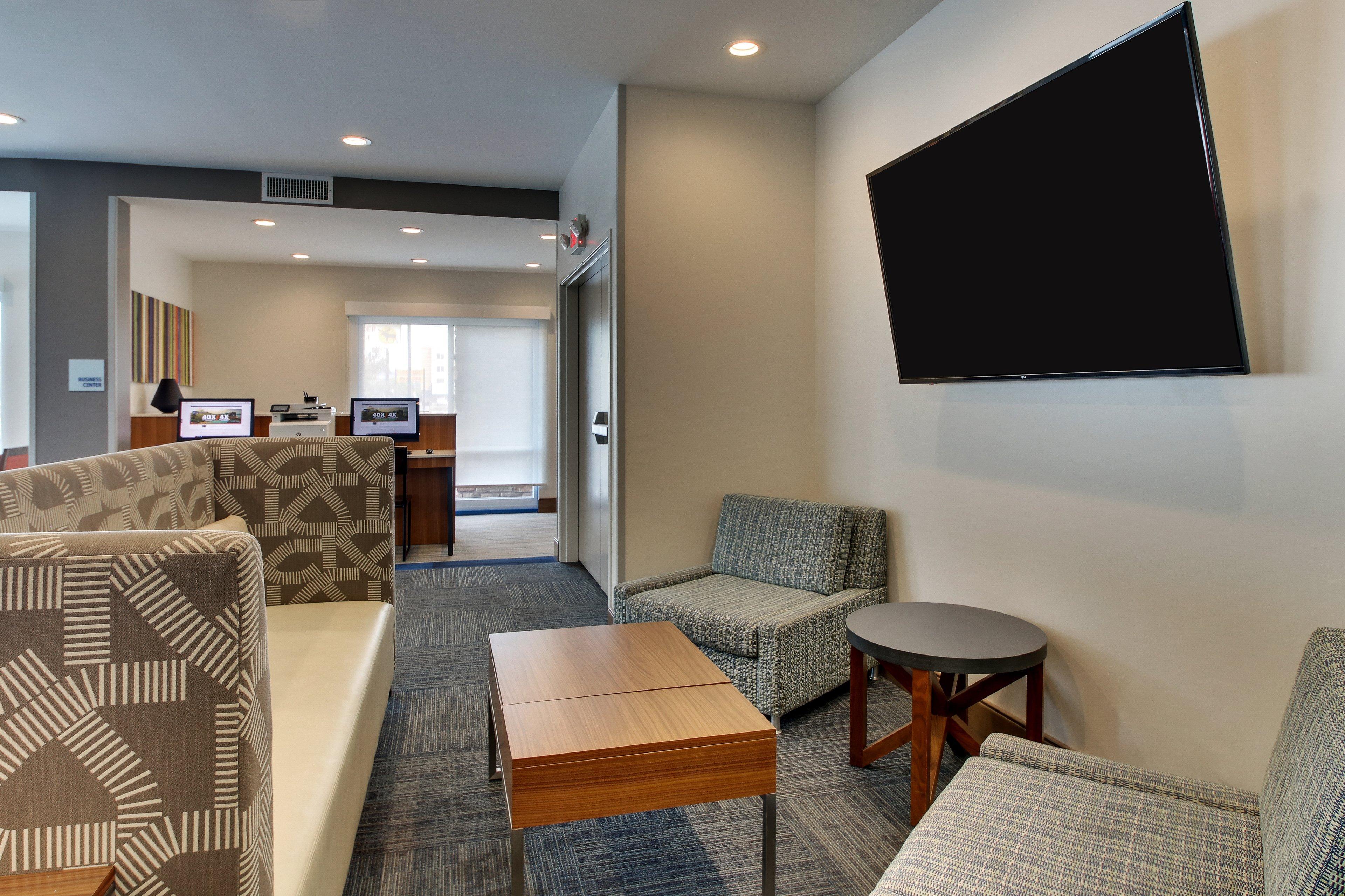 Holiday Inn Express & Suites Ithaca By Ihg Eksteriør billede