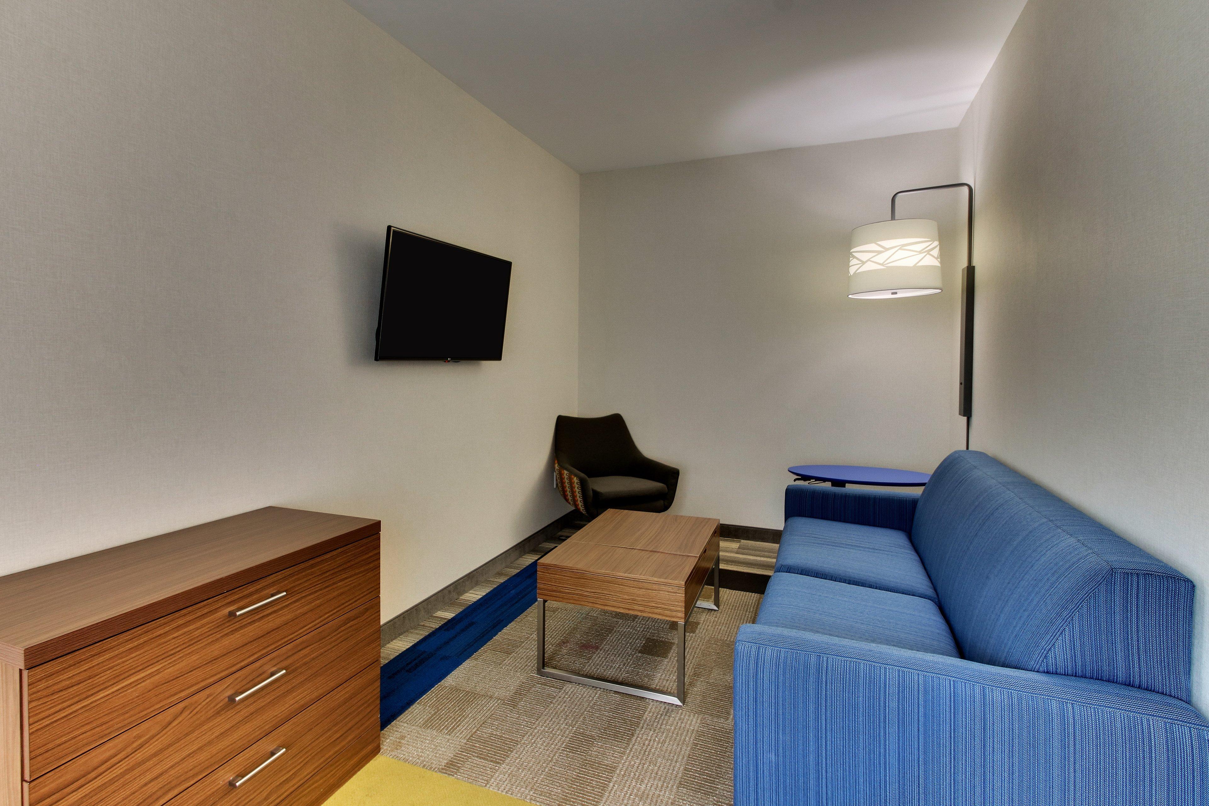 Holiday Inn Express & Suites Ithaca By Ihg Eksteriør billede