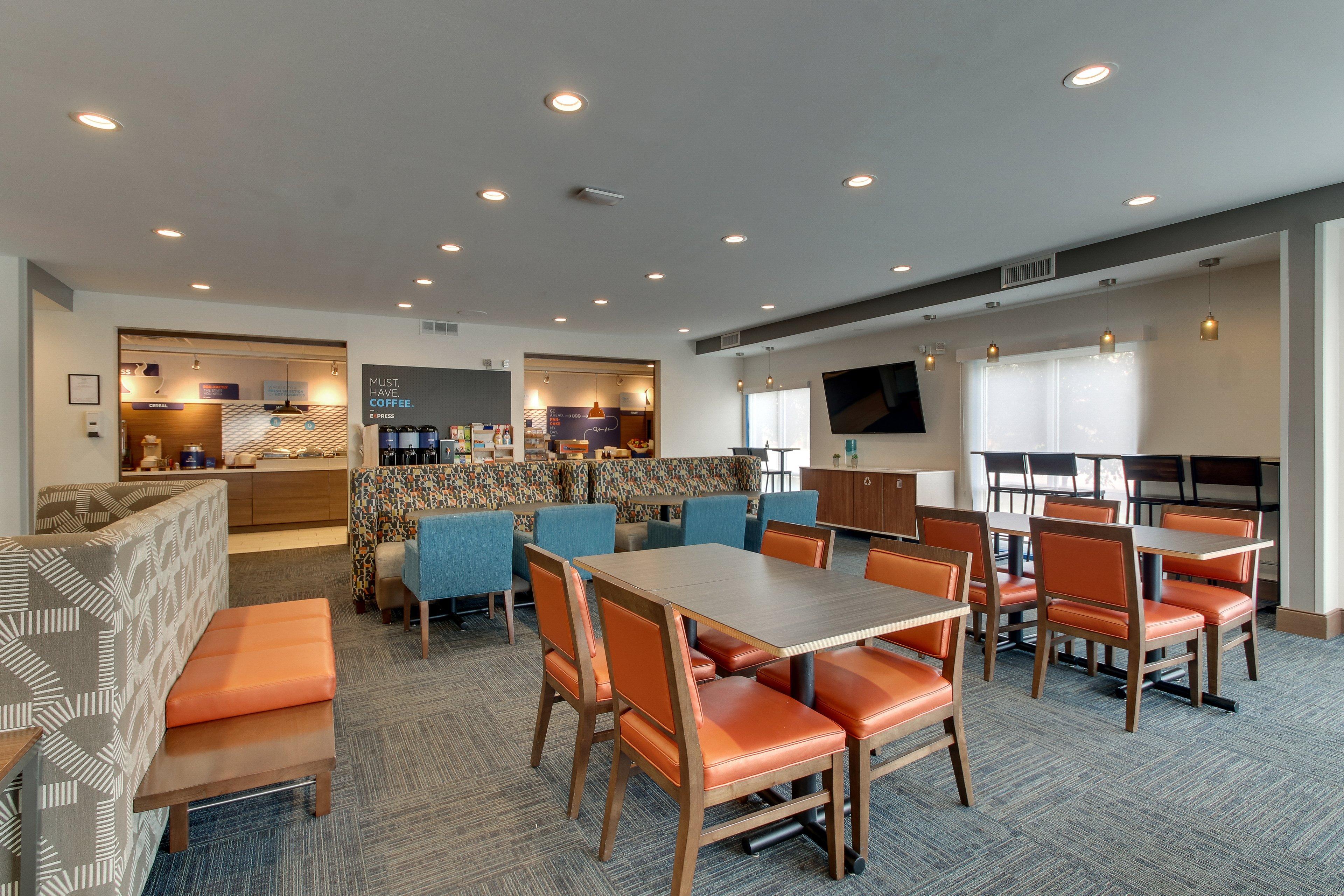 Holiday Inn Express & Suites Ithaca By Ihg Eksteriør billede