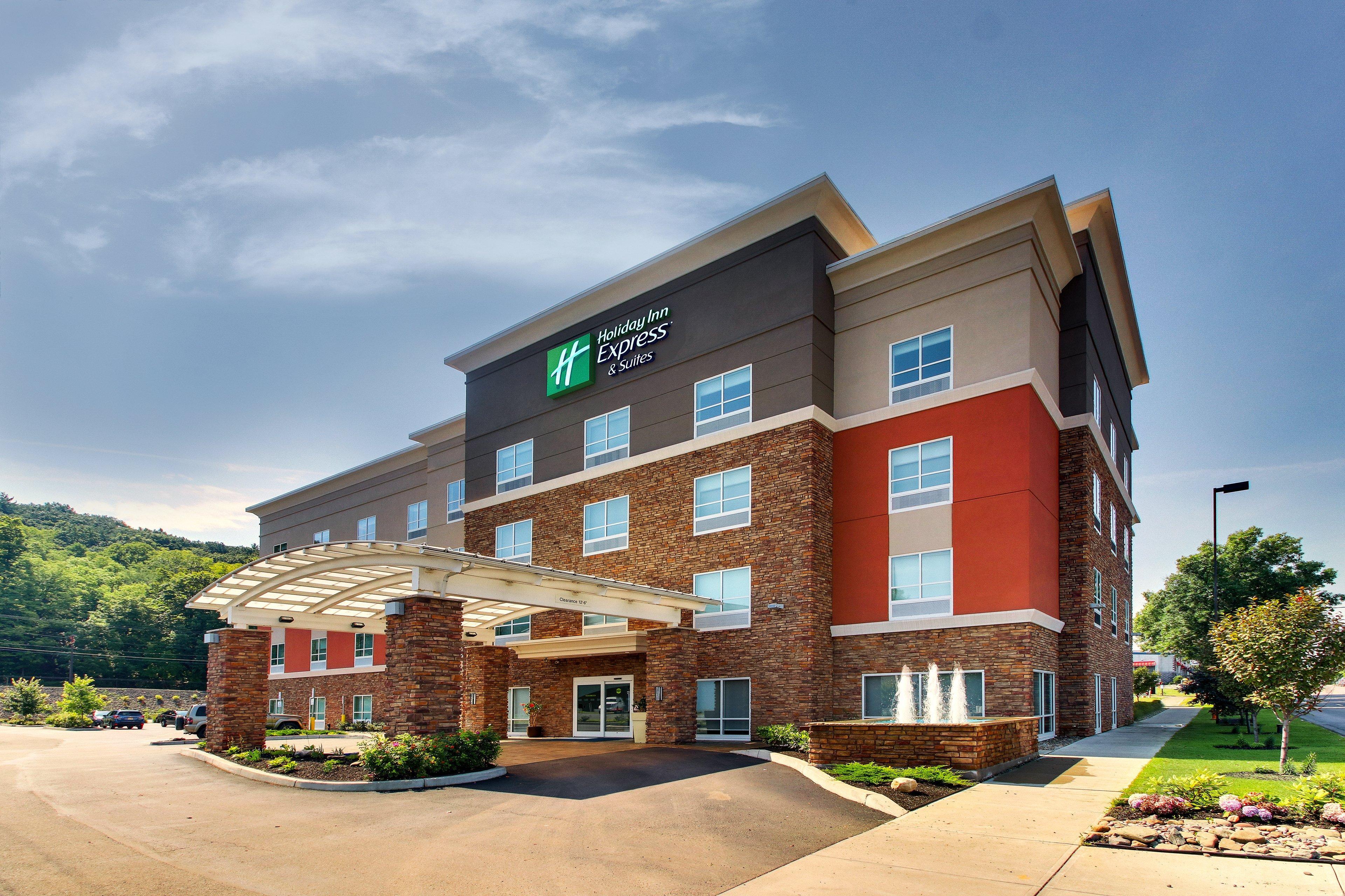 Holiday Inn Express & Suites Ithaca By Ihg Eksteriør billede