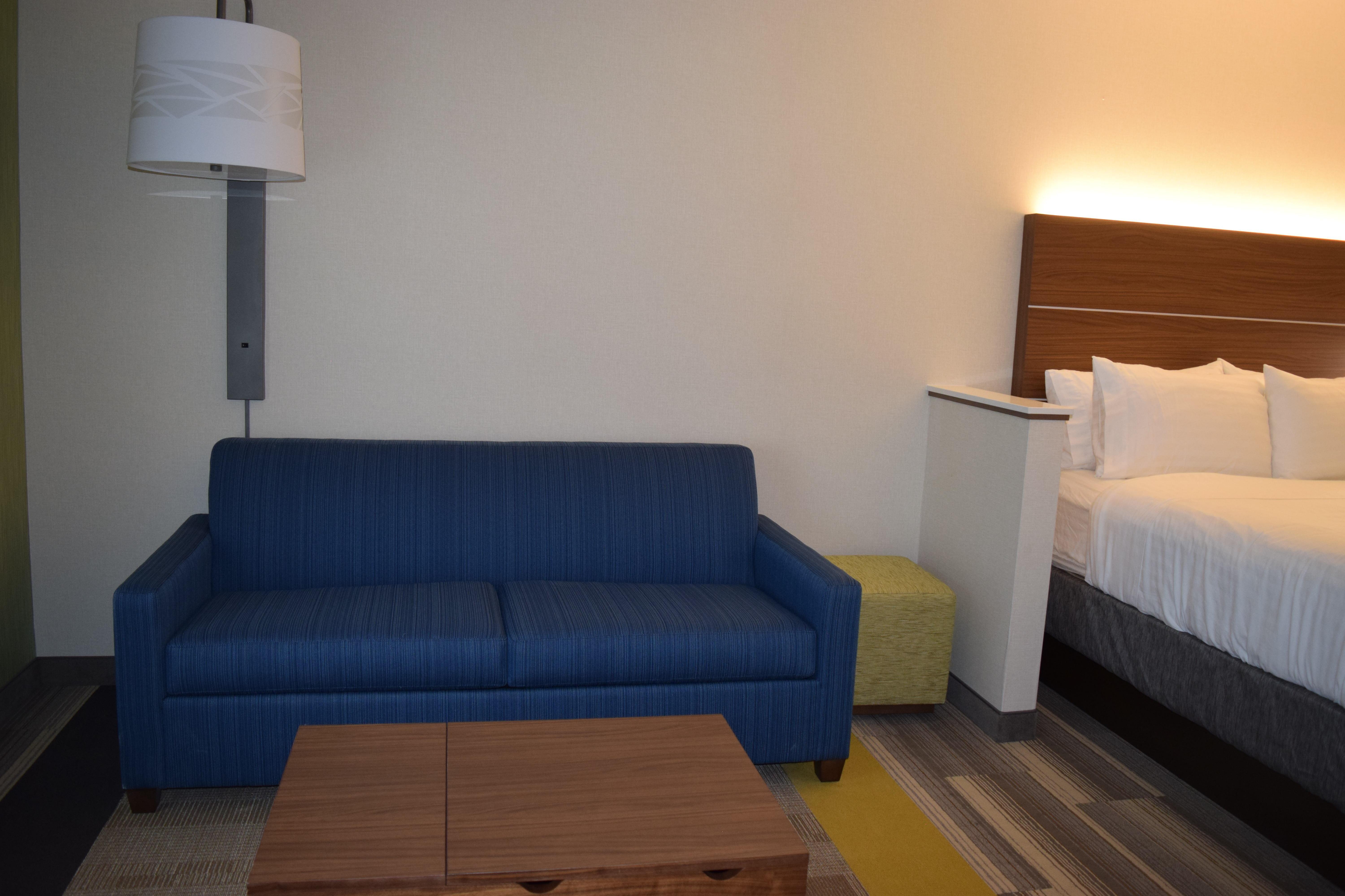 Holiday Inn Express & Suites Ithaca By Ihg Eksteriør billede